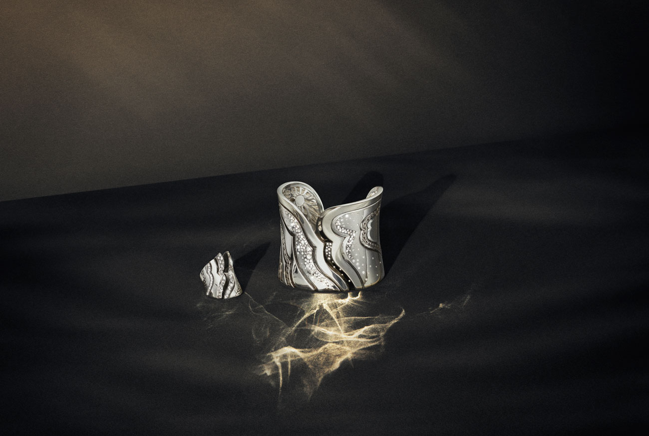 Jewelry brand John Hardy