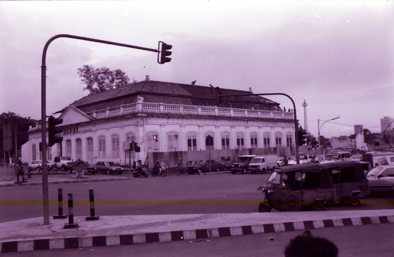 Lost in Time - Gedung Harmoni